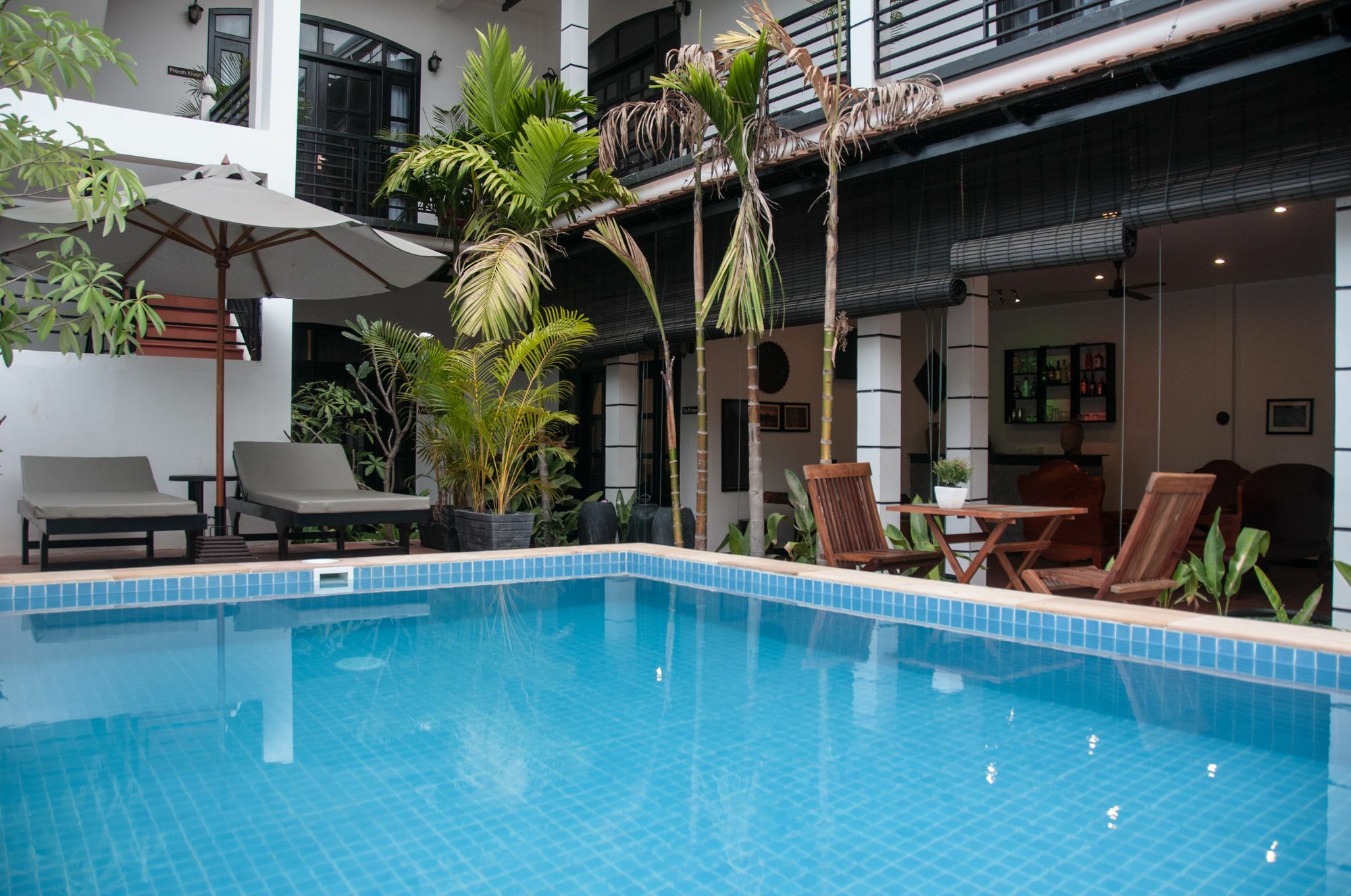The Fin Inn, 5 Bedrooms Boutique Home with Pool Siem Reap Extérieur photo